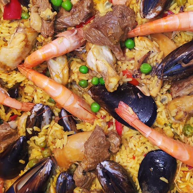 Arroz con Mariscos / Seafood Rice.
