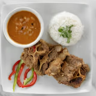 Rabo Guisado / Oxtail Stew